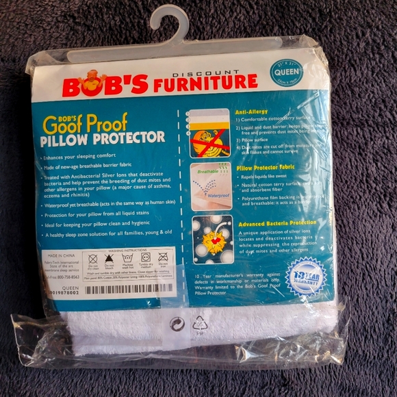 Queen Pillow Protector - Picture 5 of 5